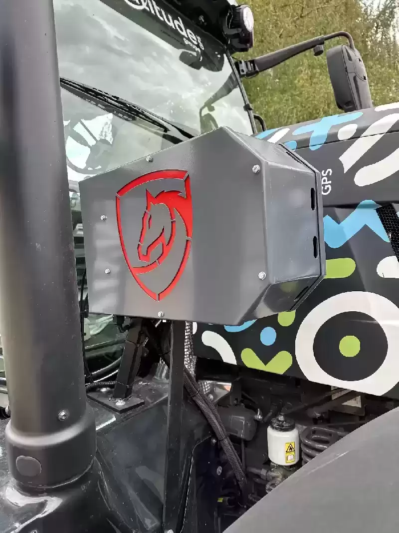 Boitier de commande tracteur autonome